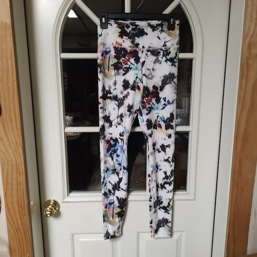 New The Nike One Performance Tight Fit White Multi-Color Leggings Size Women's S